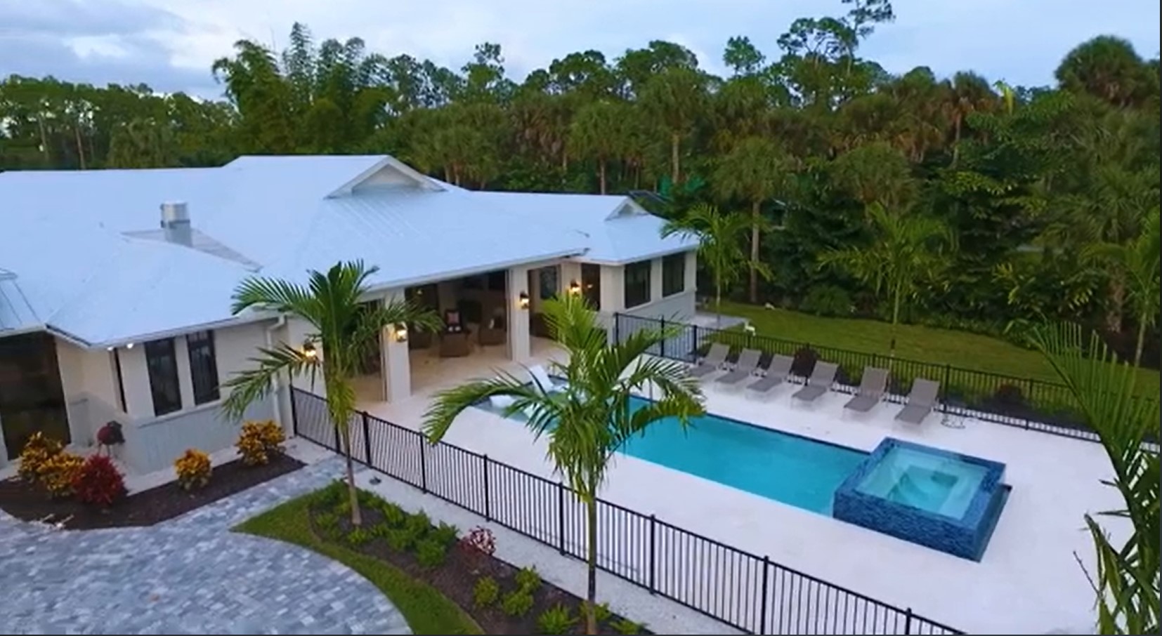 Virtual Tour – Sand Dollar Award-Winning Product Design of the Year