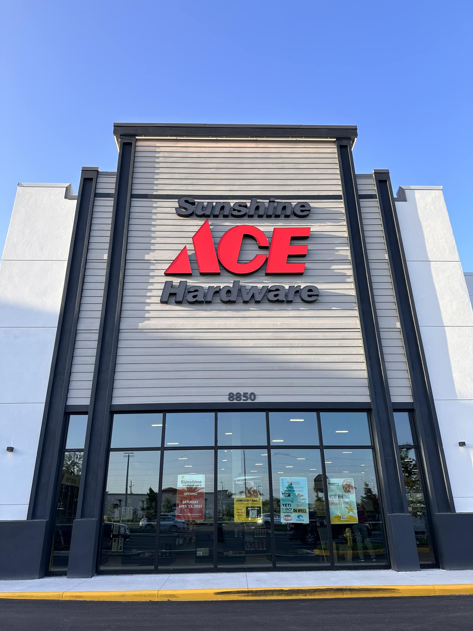 PBS Contractors Completes Sunshine Ace Hardware in Founders Square