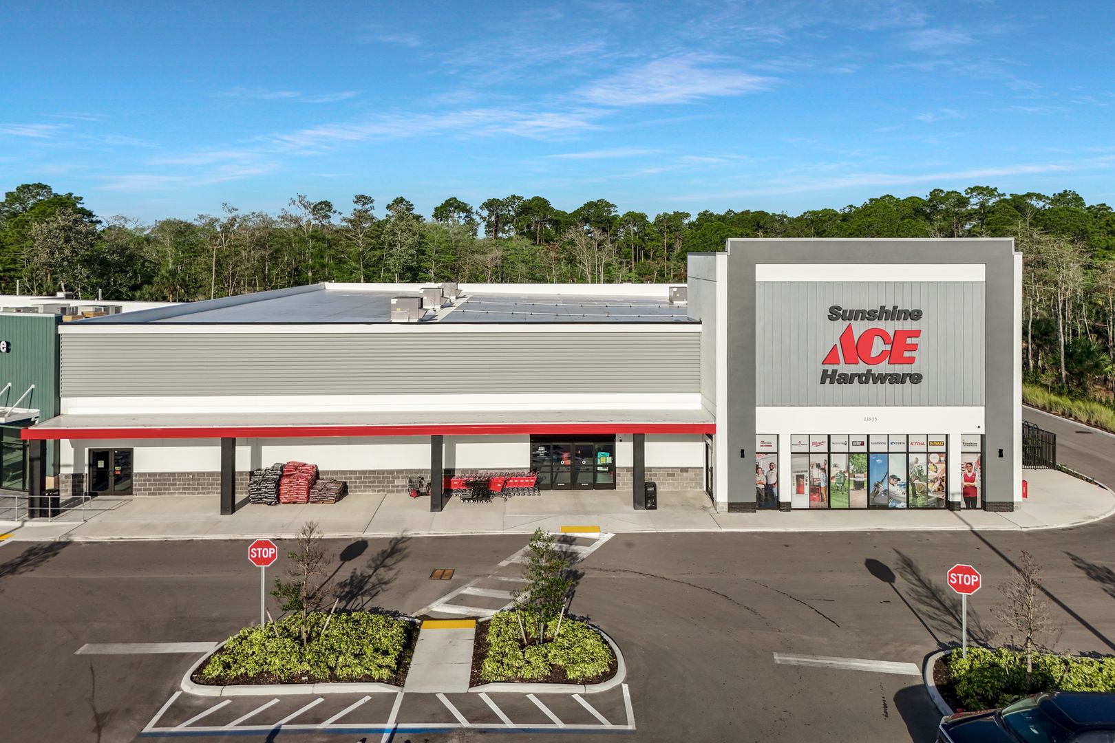 Built on Trust: Celebrating a Lasting Partnership Between PBS Contractors and Sunshine Ace Hardware 
